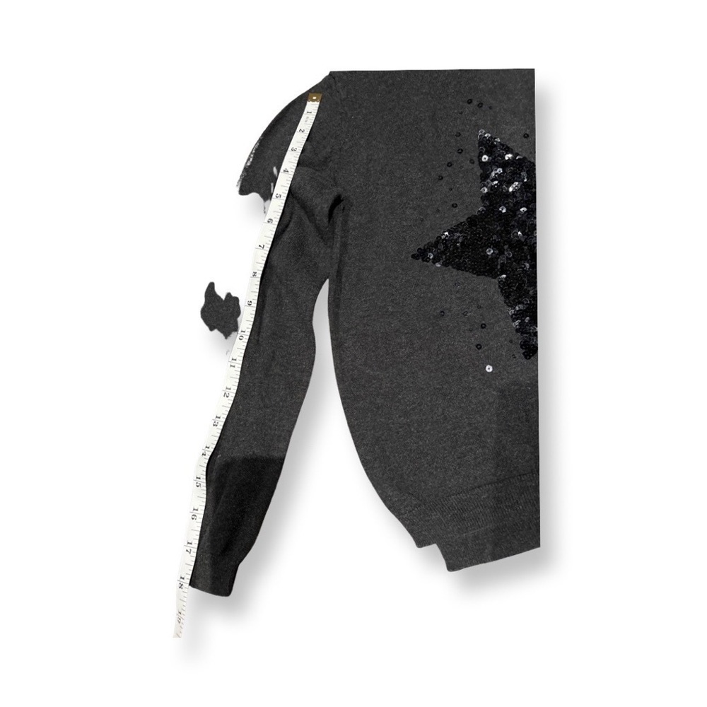 H&m US 8-10 Girls Long Sleeve Sweater Grey Gray With Black Sequin Star Detail - Picture 8 of 15